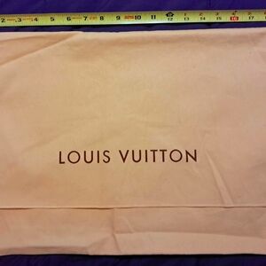 Large LOUIS VUITTON envelope dust bag